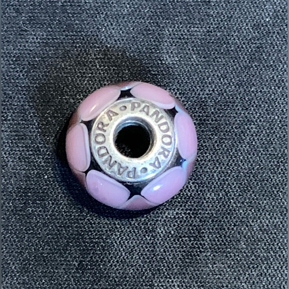 PANDORA CHARM